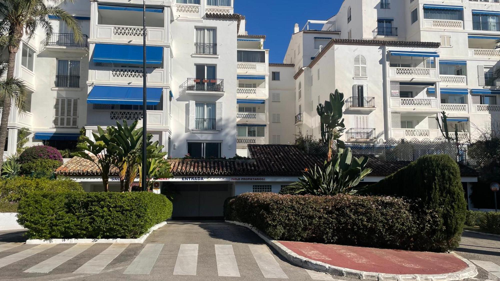 Playa Del Duque Apartment Ocean Club 1 Marbella Exterior photo